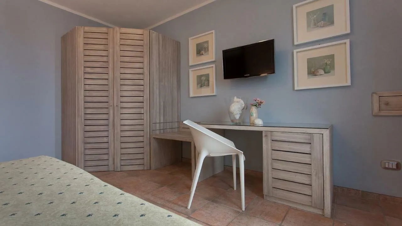 Boutique Hotel Ilio Sant'Andrea  Italy