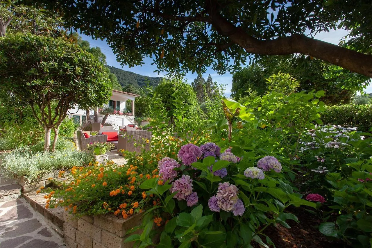 Boutique Hotel Ilio Sant'Andrea  Italy